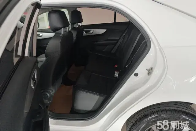 BYD Qin 2021 car image #12