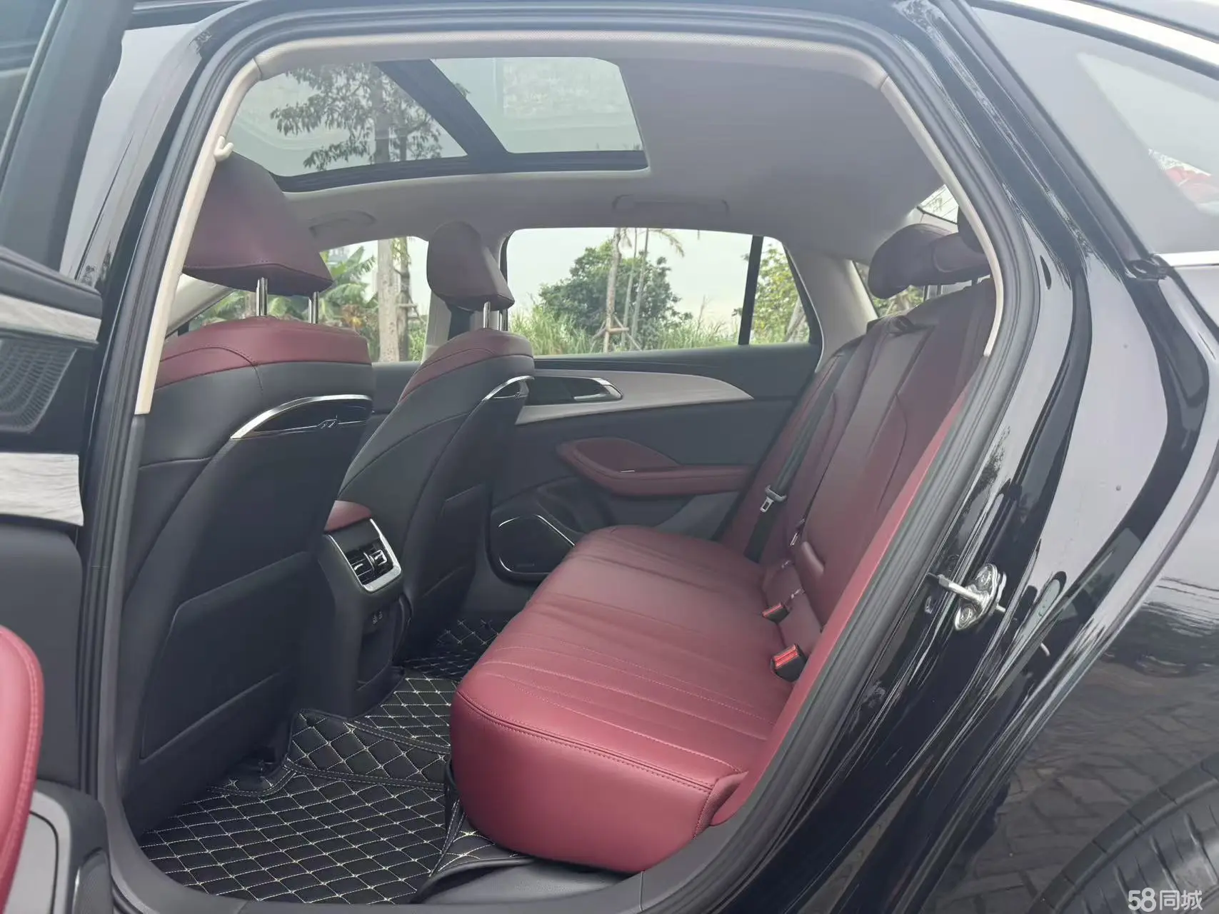 HongQi S9 2025 car image #12