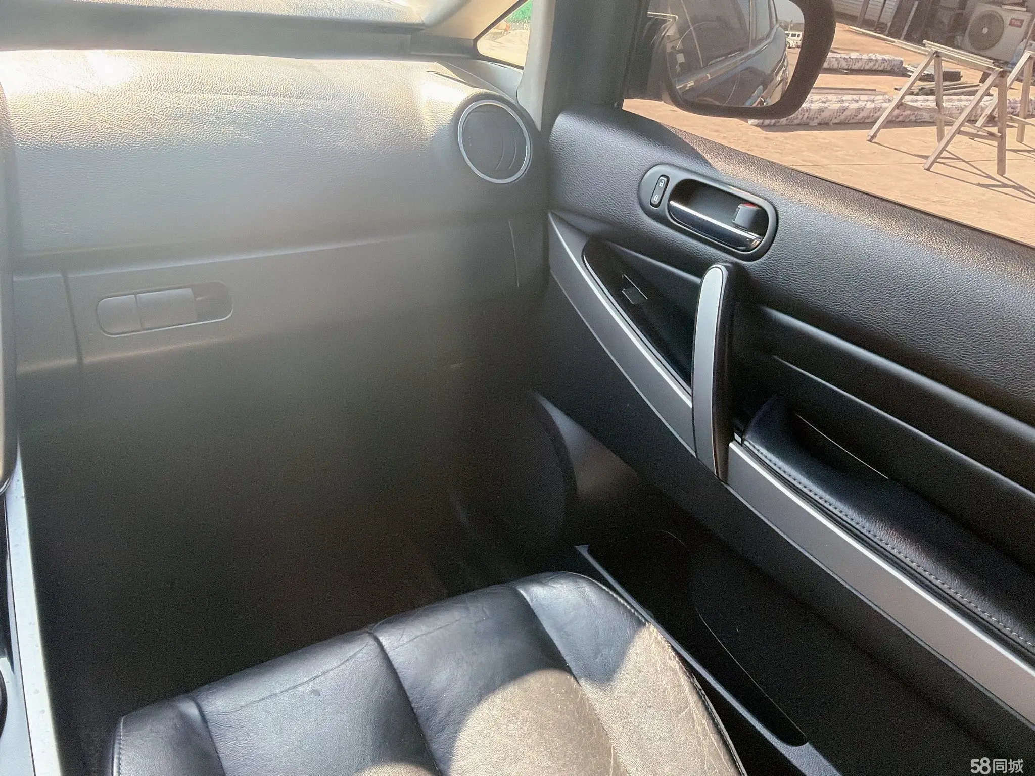 Mazda CX-7 (Imported) 2010 car image #12