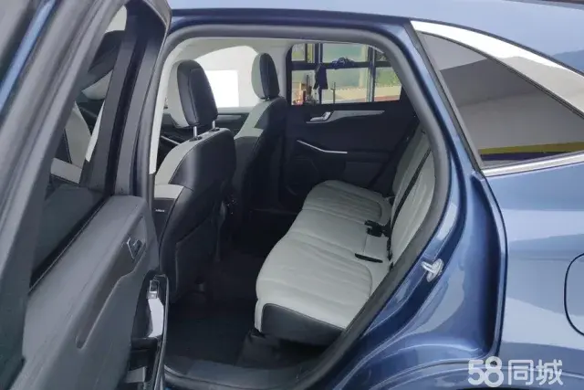 Ford Escape 2021 immagine di auto #12