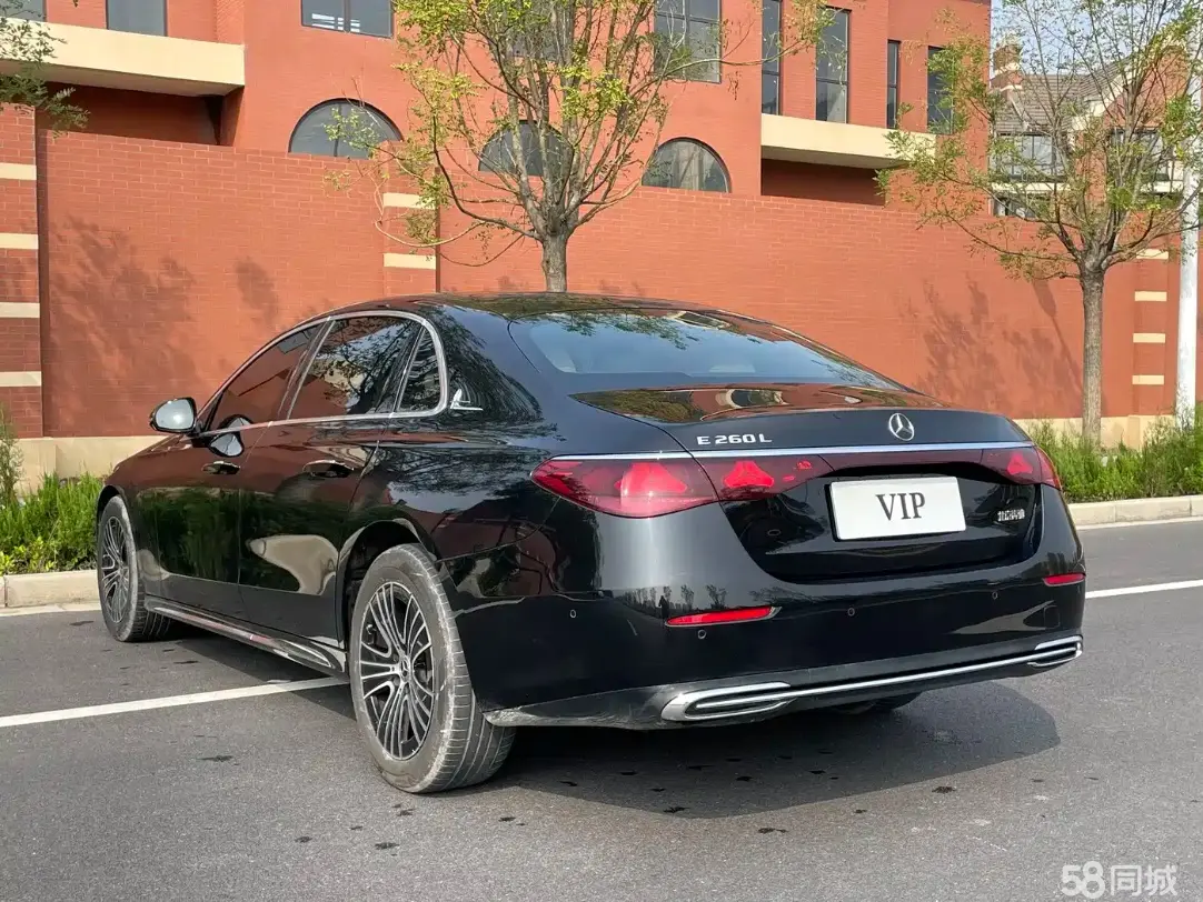 Mercedes-Benz E Class 2024 car image #12