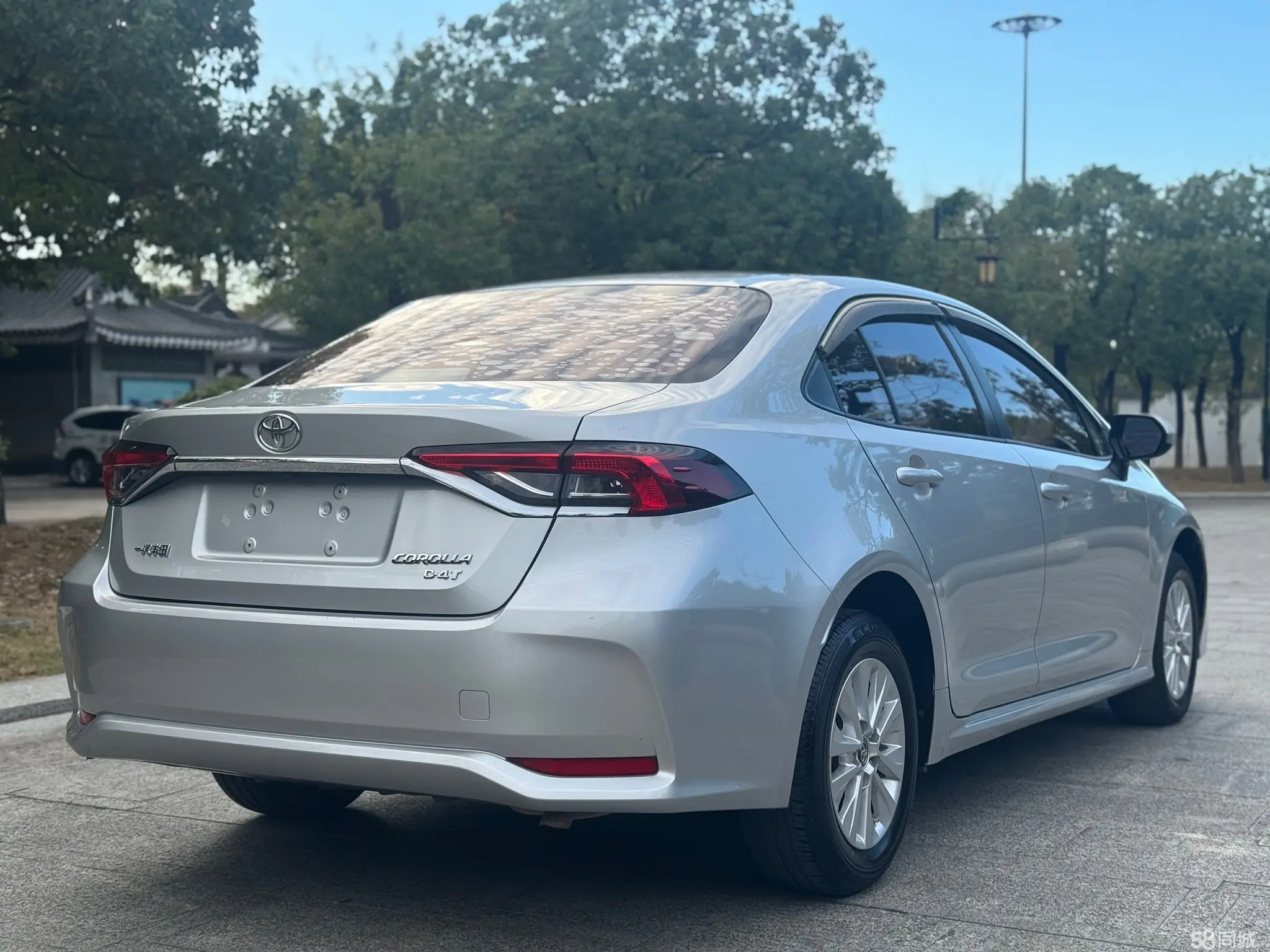 Toyota Corolla 2020 car image #12