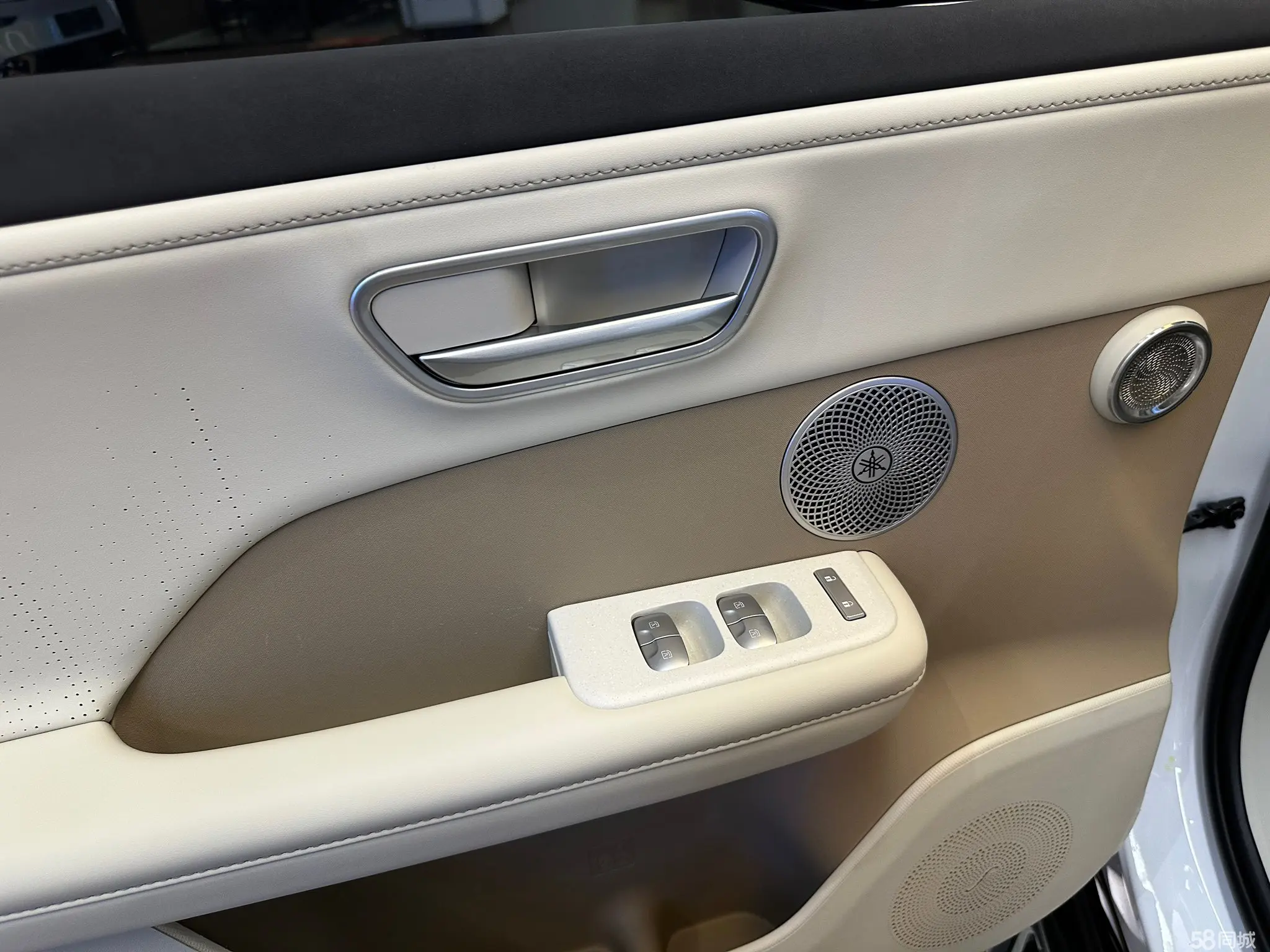 丰田 铂智3X 2025 汽车图片 #12