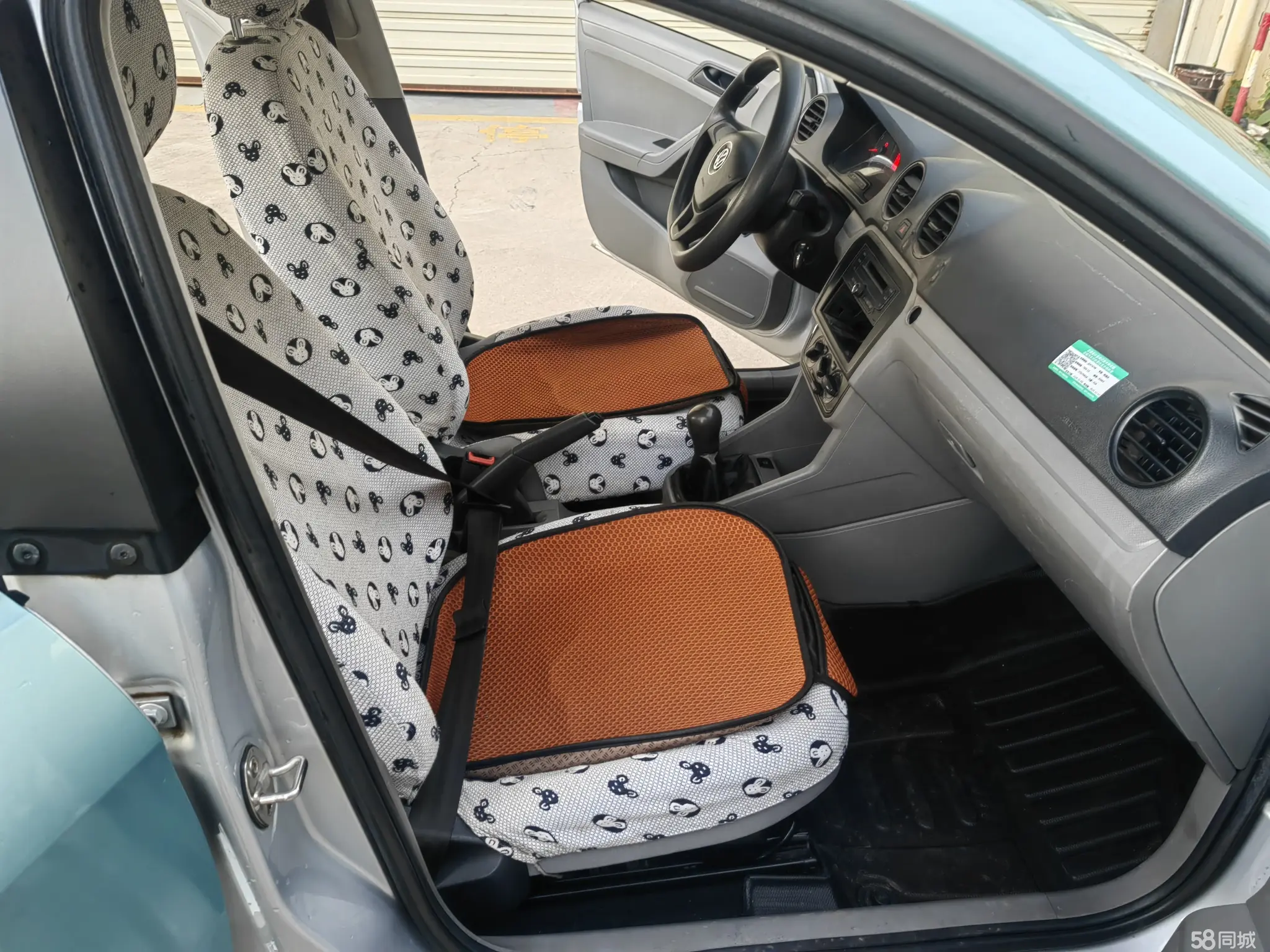 Volkswagen Jetta 2019 immagine di auto #12