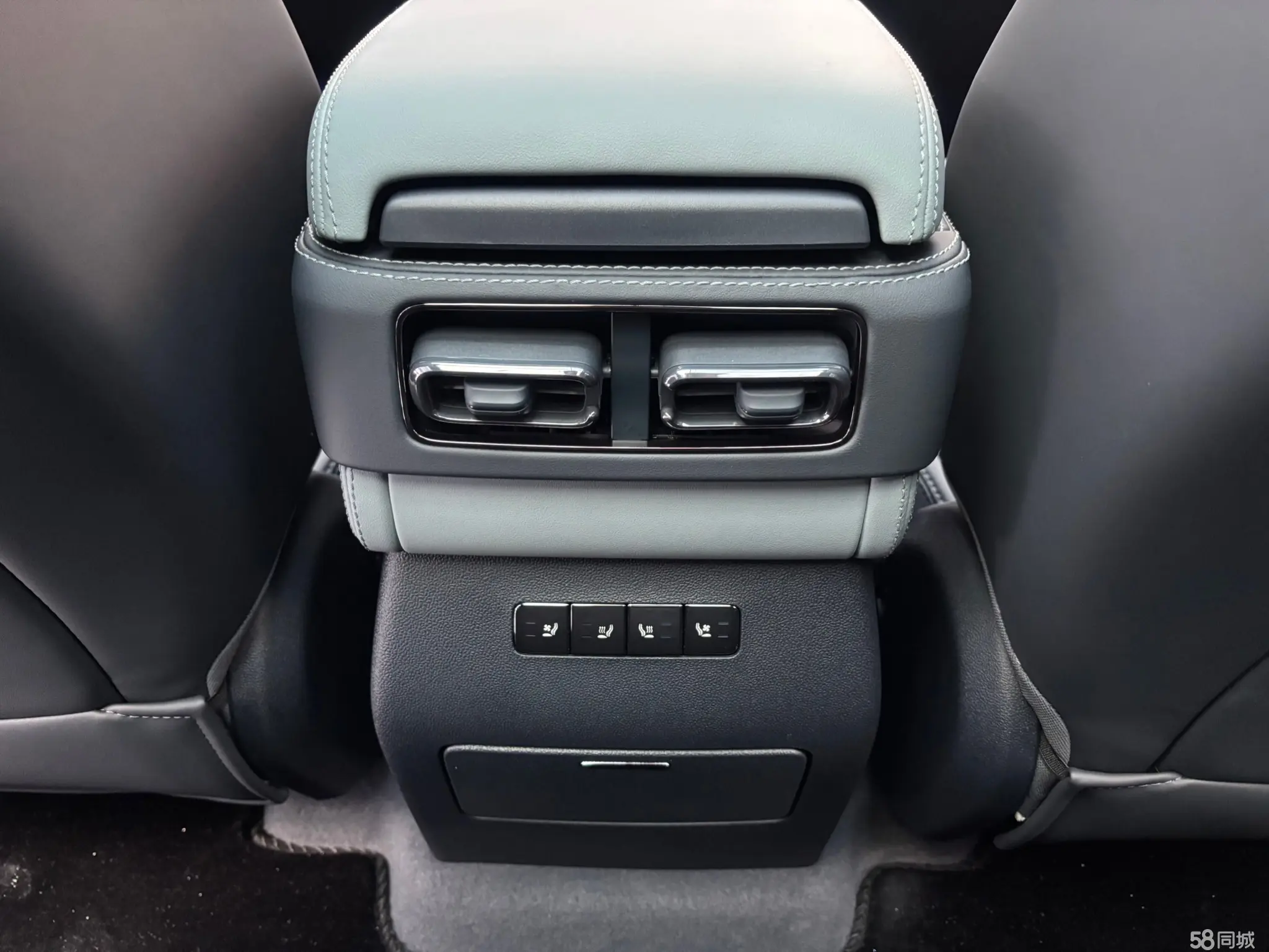 FangChengBao Leopard 5 2025 car image #12