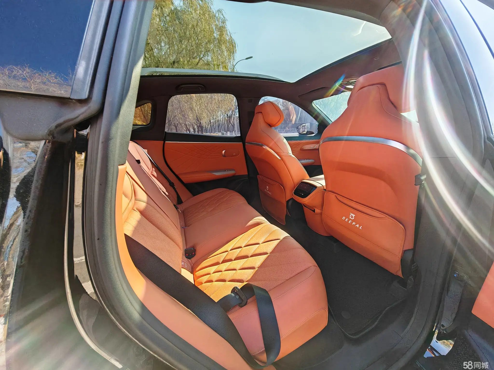 Deepal S07 2023 car image #12