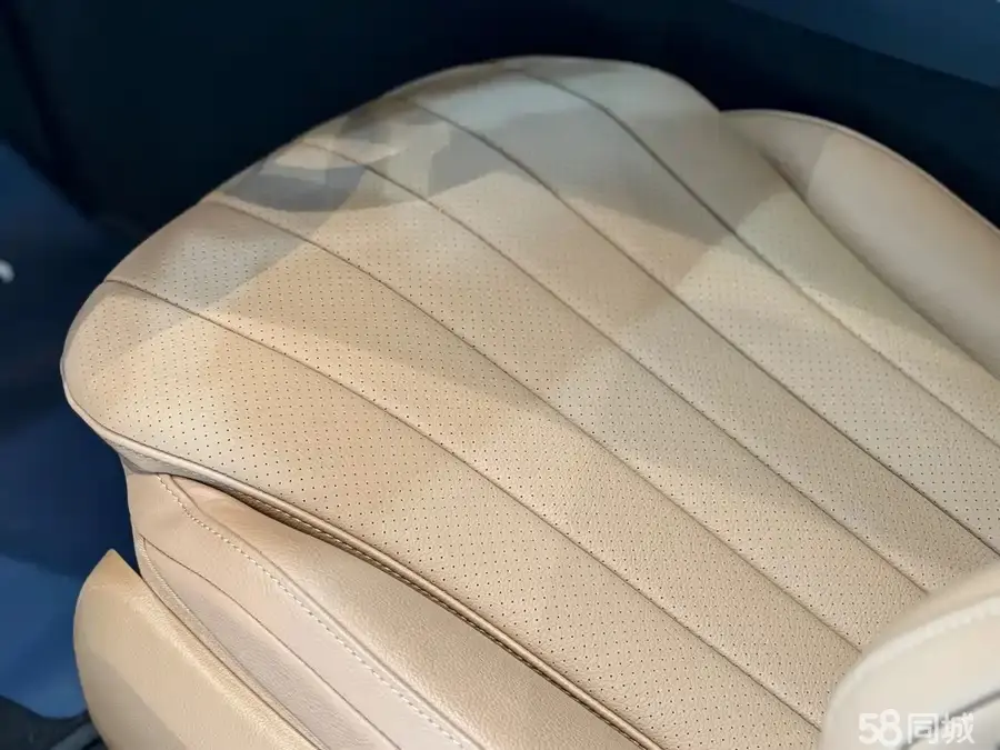 Mercedes-Benz E Class 2025 car image #12