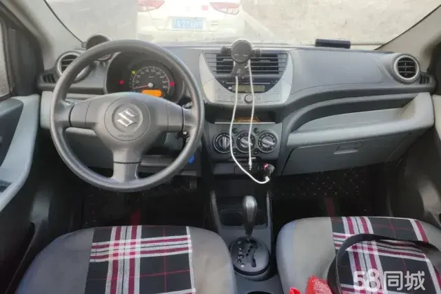 Suzuki Alto 2014 изображение автомобиля #12