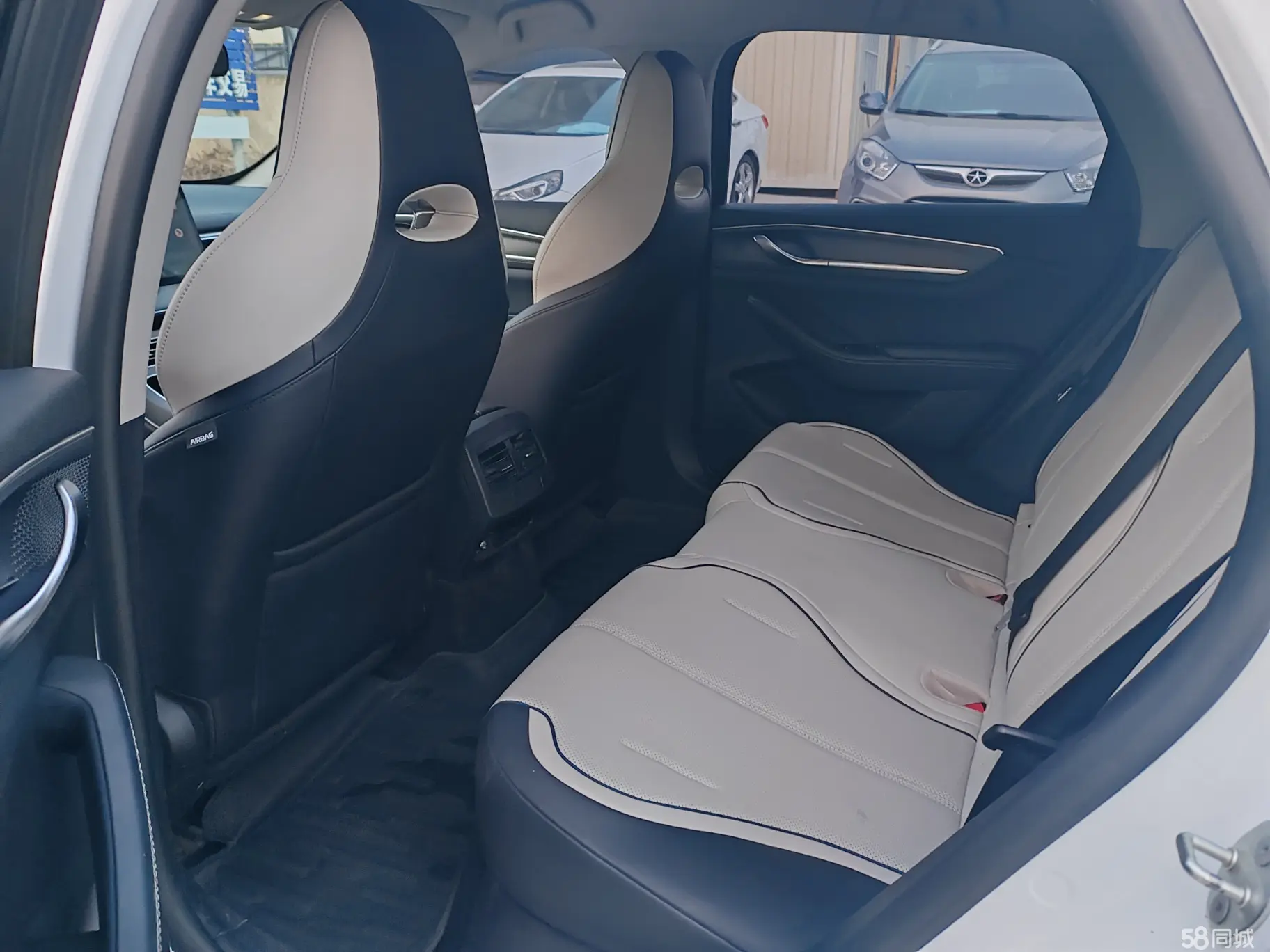 BYD Seal 05 DM-i 2024 car image #12