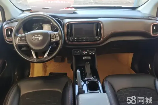 广汽传祺 传祺GS3 2018 汽车图片 #12