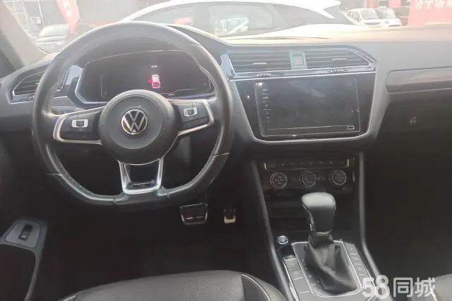 Volkswagen Tiguan L New Energy 2020 изображение автомобиля #12