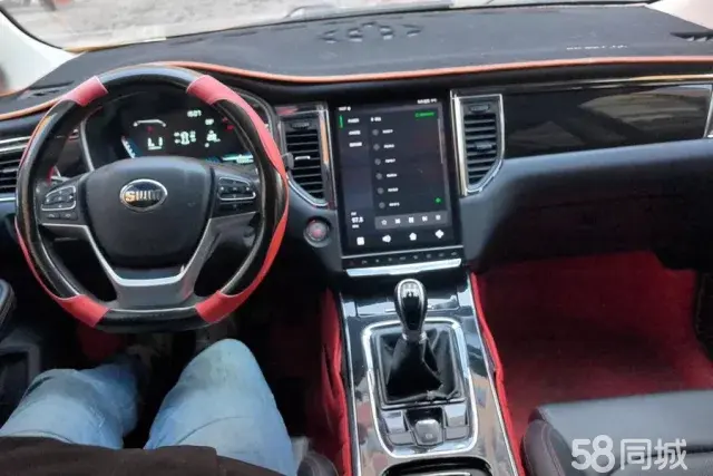 SWM斯威汽车 SWM斯威G05 2019 汽车图片 #12