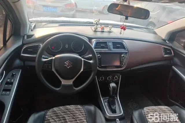 铃木 骁途 2017 汽车图片 #12