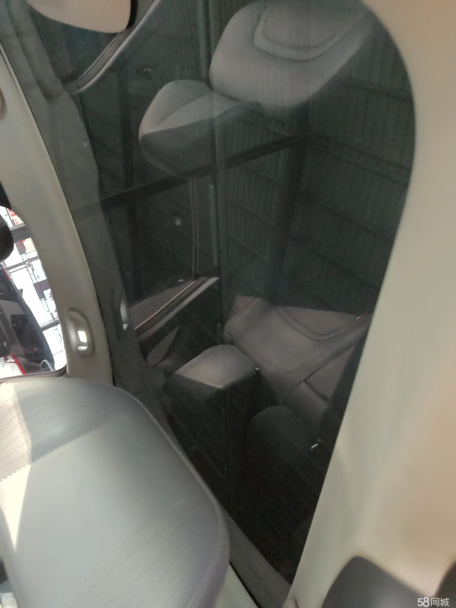 Deepal SL03 2022 #12 Deepal SL03 2022 car image #12