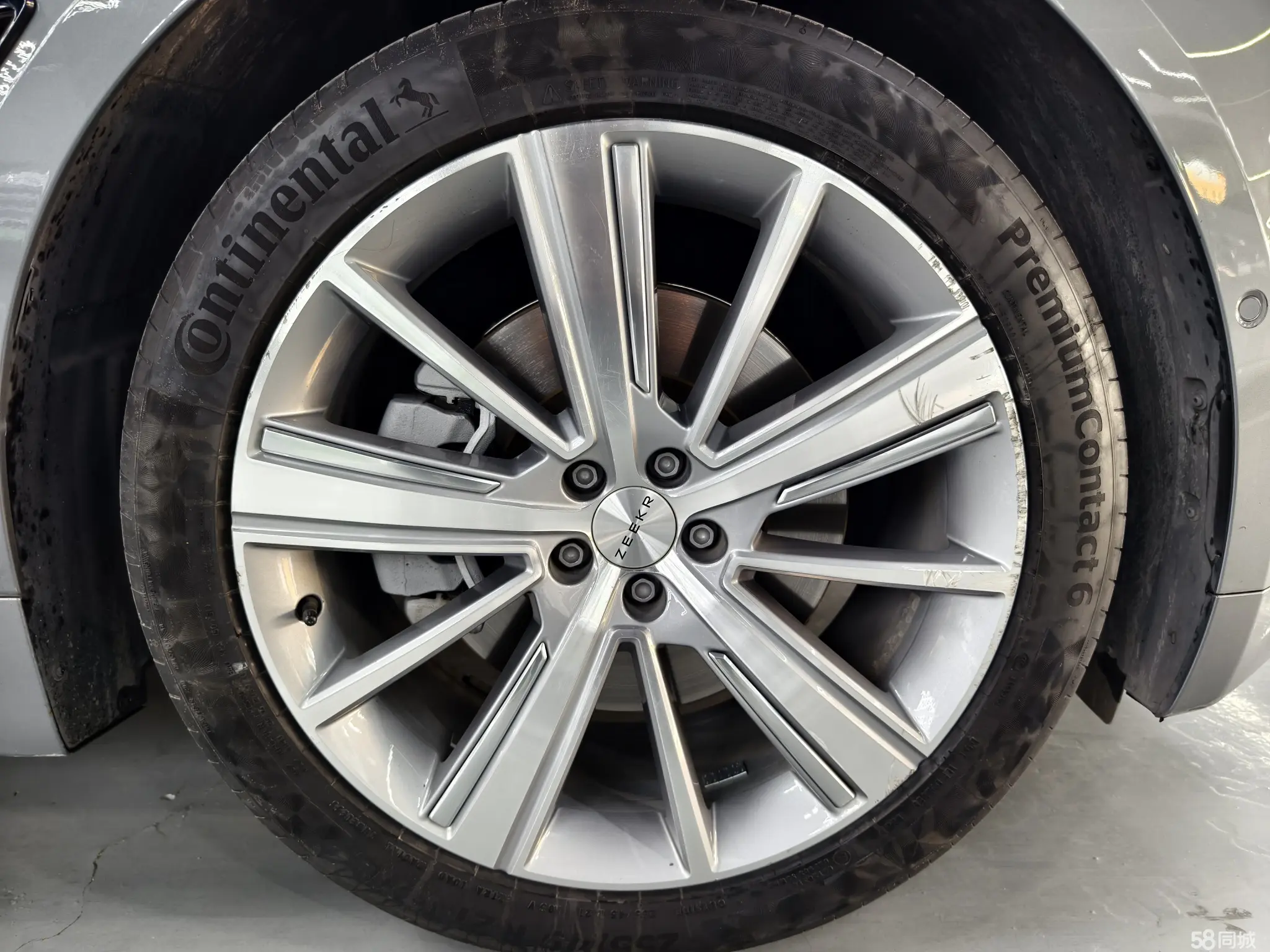 极氪 极氪001 2021 汽车图片 #12