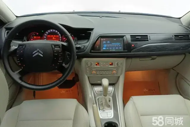 Citroen C5 2010 #12 Citroen C5 2010 car image #12