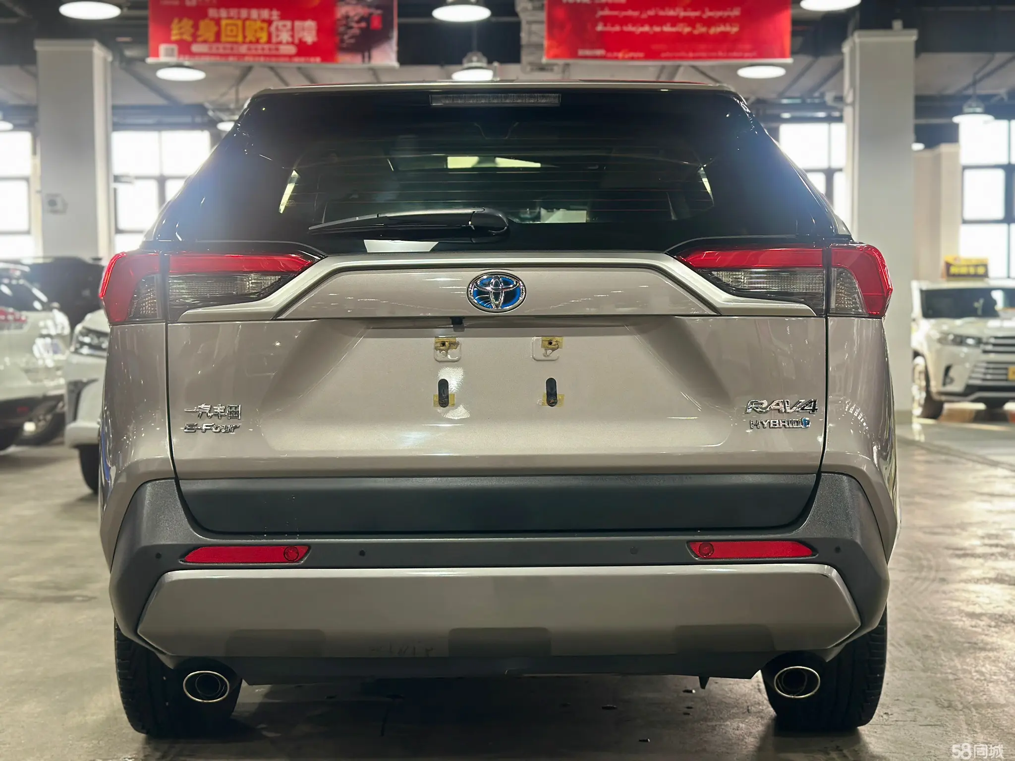 Toyota RAV4 2019 #12 Toyota RAV4 2019 car image #12