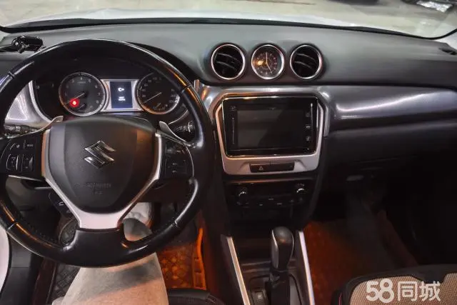 Suzuki Vitara 2018 image de voiture #12