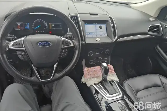 Ford Edge 2017 immagine di auto #12