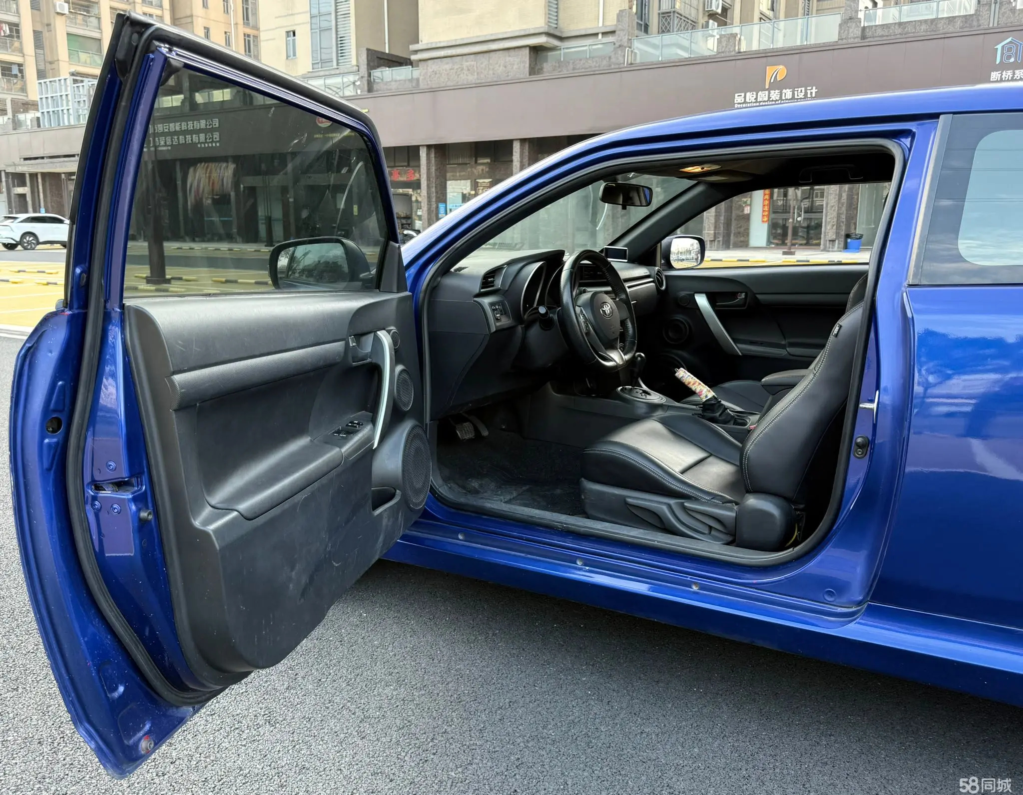 Toyota Zelas 2013 car image #12