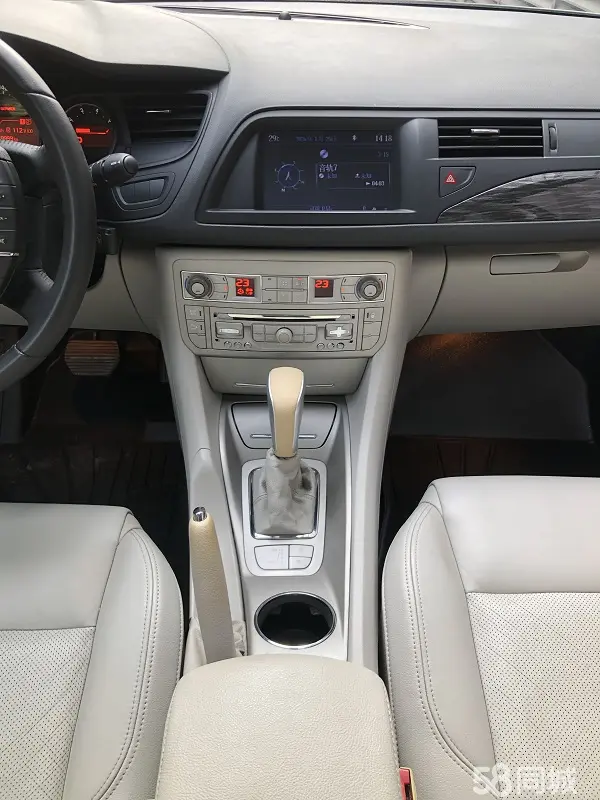 Citroen C5 2010 #12 Citroen C5 2010 immagine di auto #12