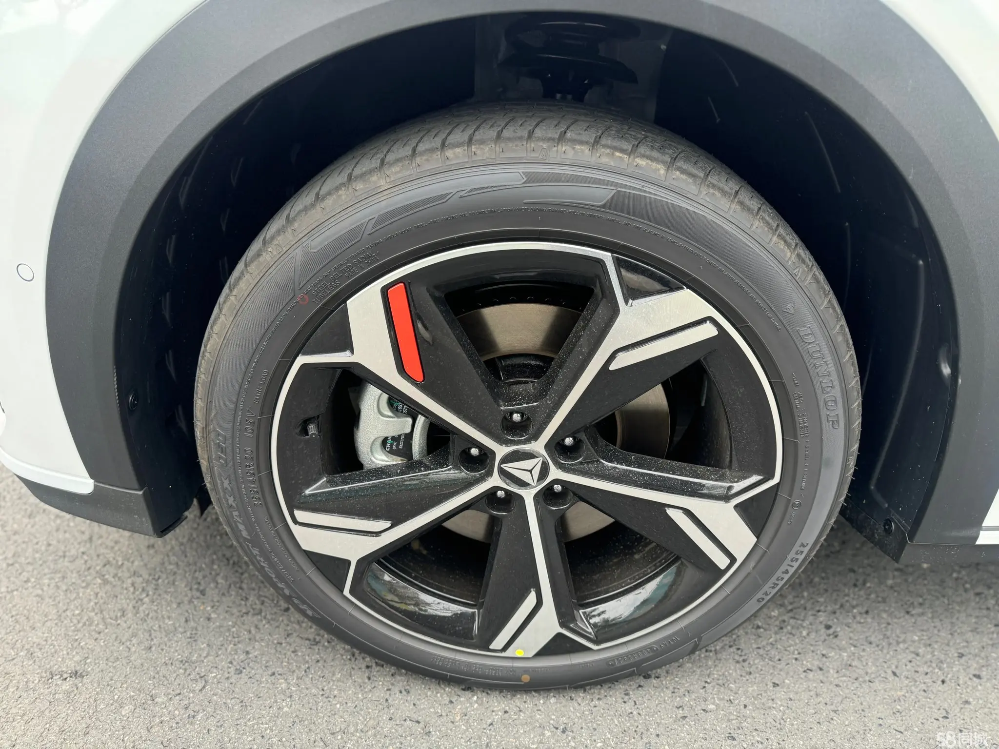 Deepal S07 2025 car image #12