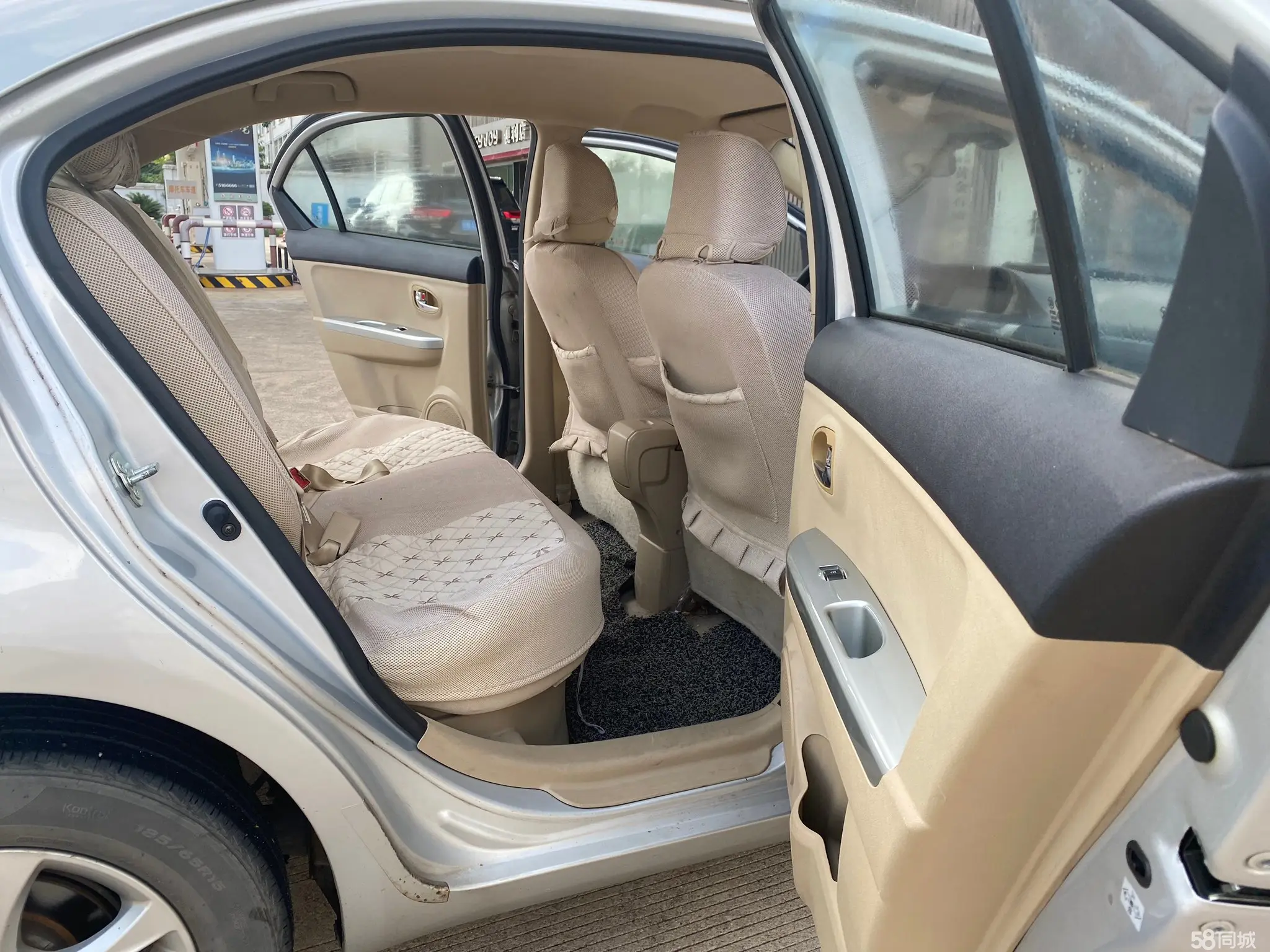 Great Wall C30 2013 car image #12