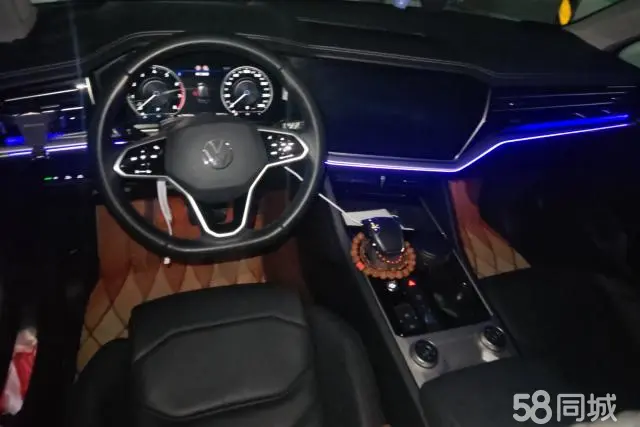 Volkswagen Touareg 2022 car image #12