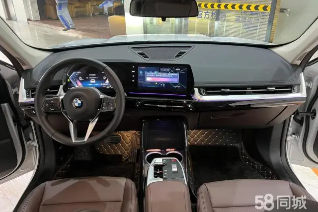 BMW X1 2024 immagine di auto #12