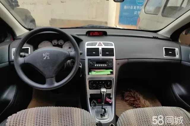 Peugeot 307 2011 car image #12