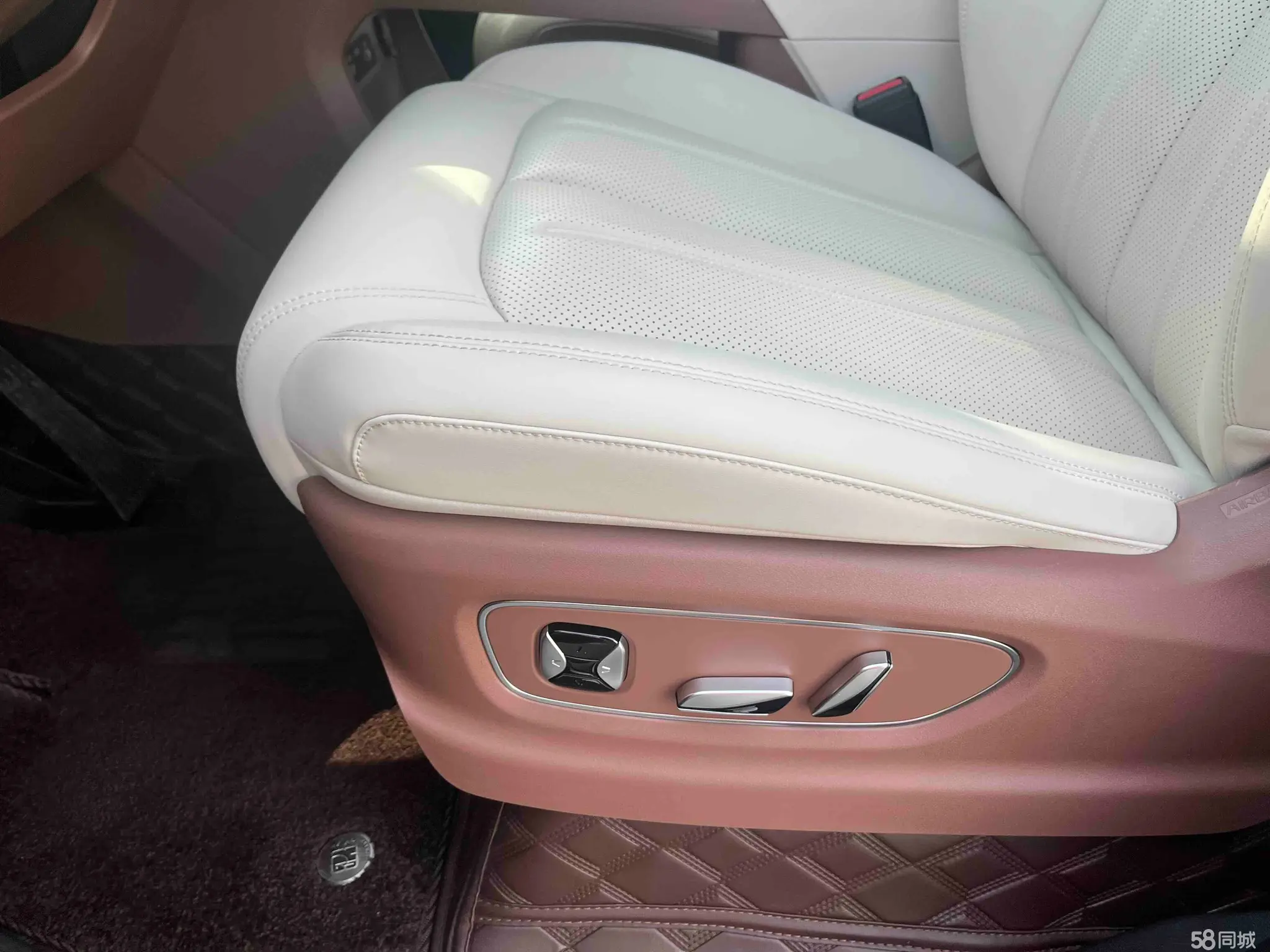 BYD Xia 2024 car image #12