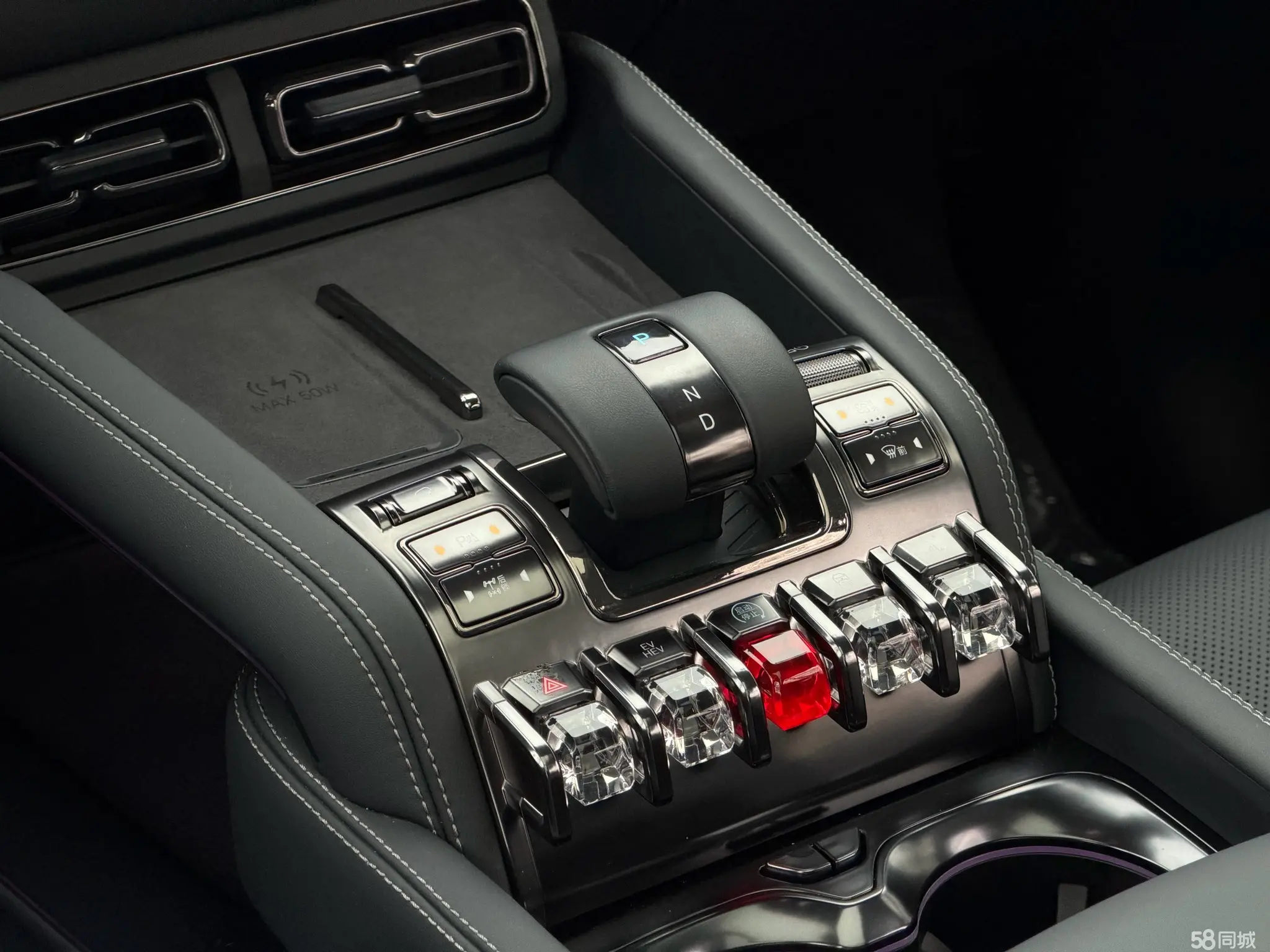 FangChengBao Leopard 5 2025 car image #12