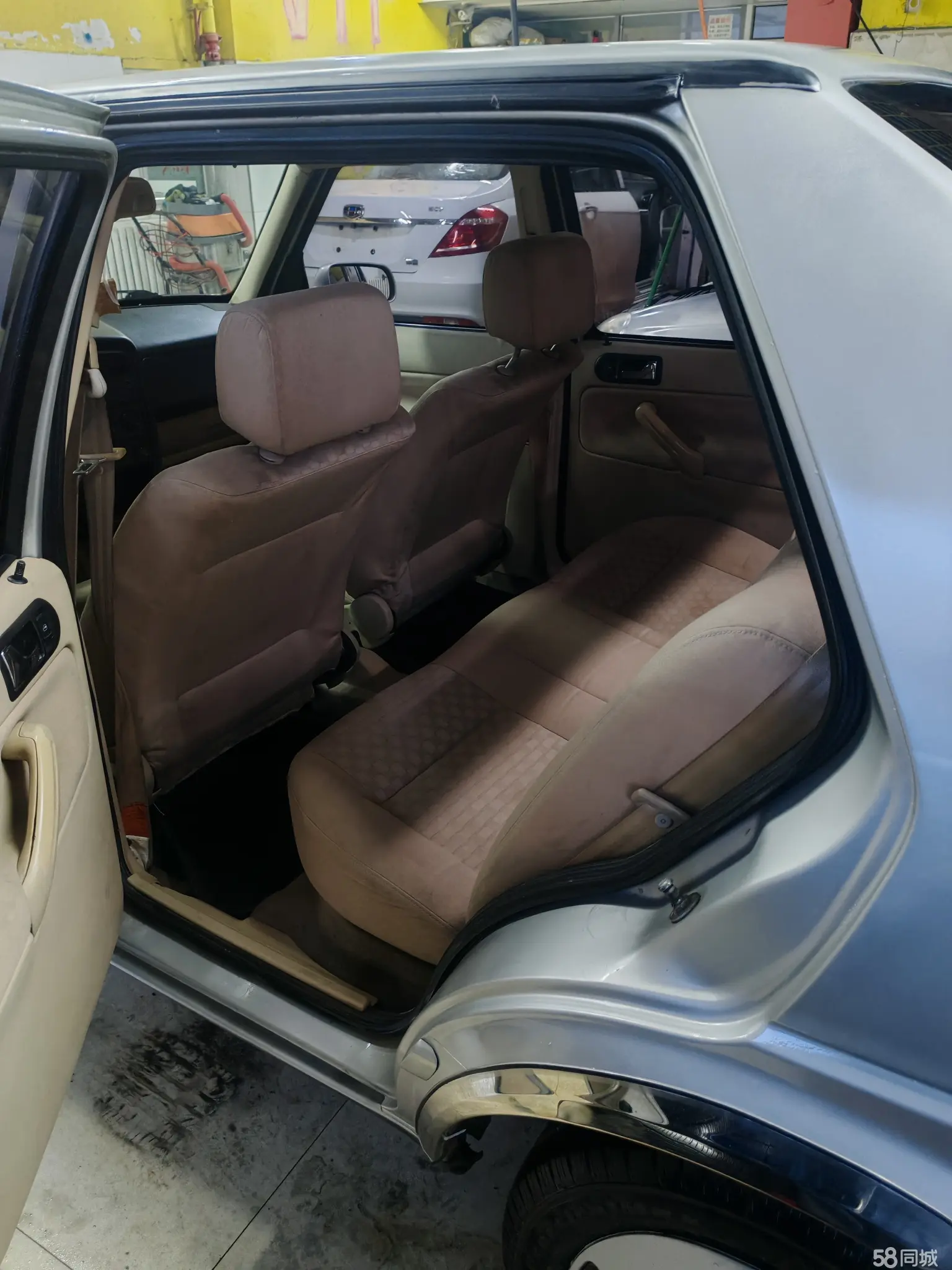 Volkswagen Jetta 2006 car image #12