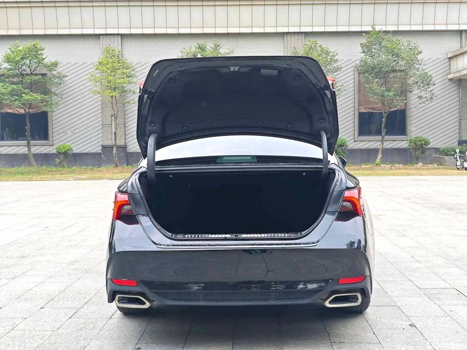 Toyota Avalon 2022 car image #12