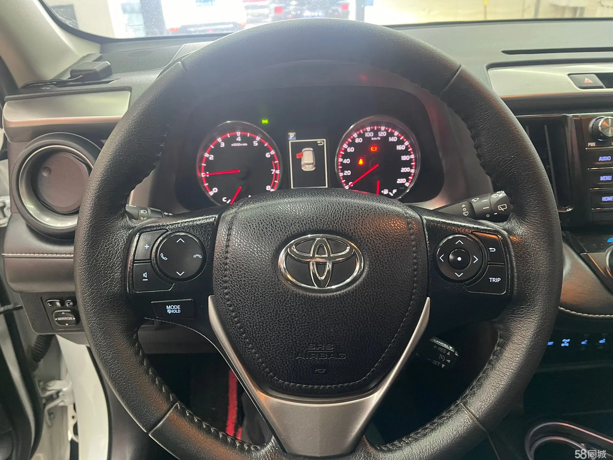 Toyota RAV4 2016 #12 Toyota RAV4 2016 car image #12