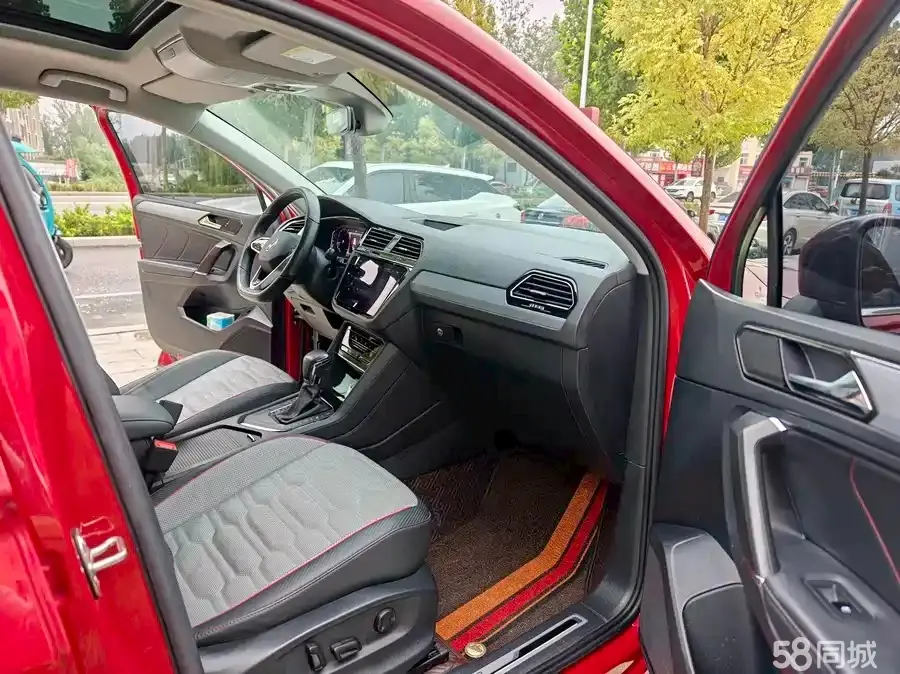 Volkswagen Tiguan X 2020 car image #12