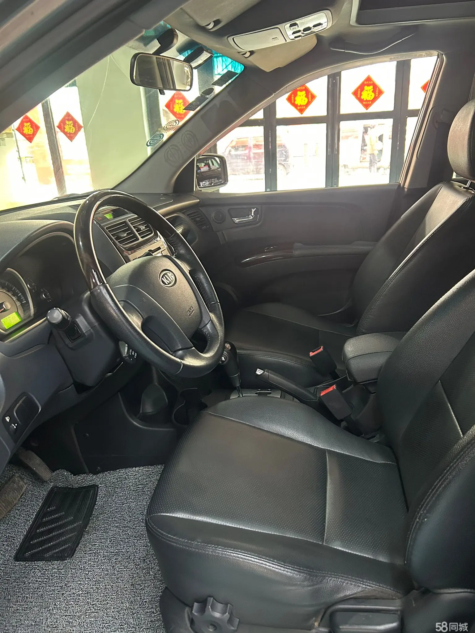 Kia Sportage 2010 car image #12