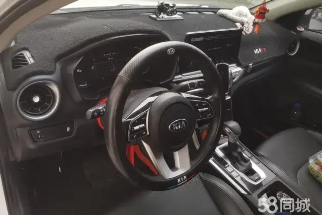 Kia K3 2020 изображение автомобиля #12