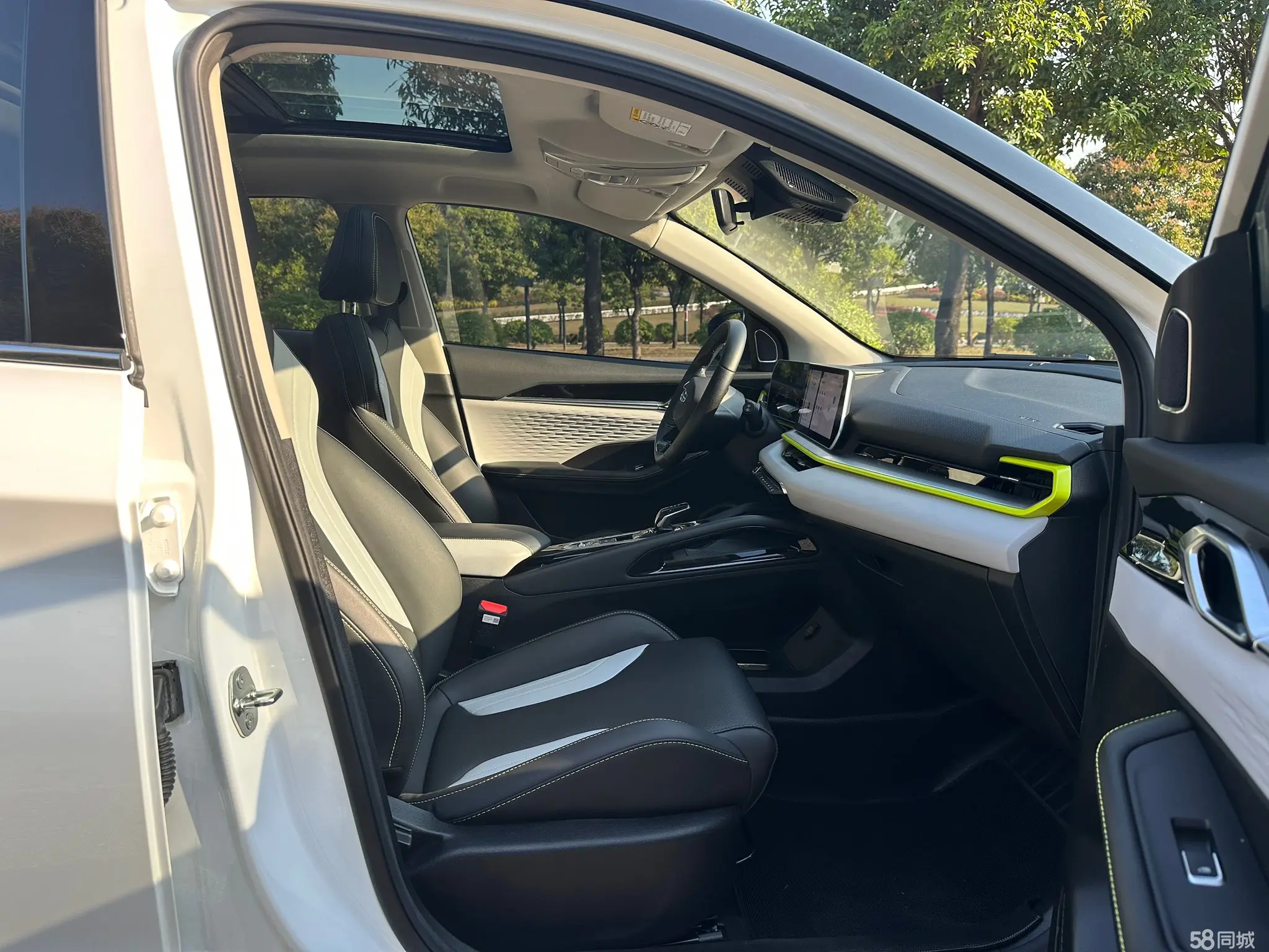 GEELY Coolray 2024 #12 GEELY Coolray 2024 car image #12