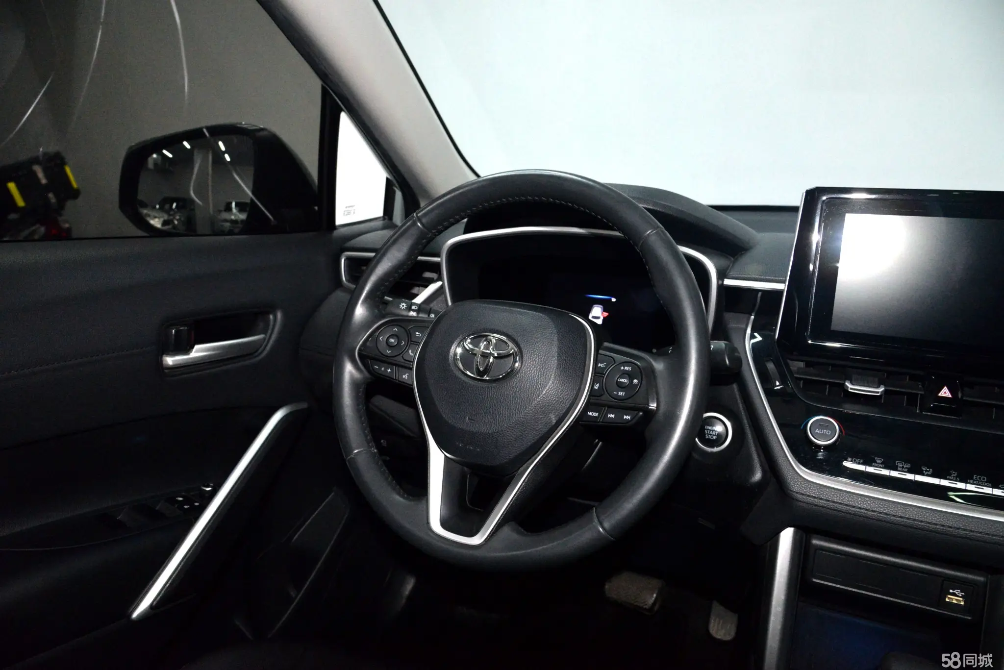 Toyota Corolla Cross 2022 car image #12