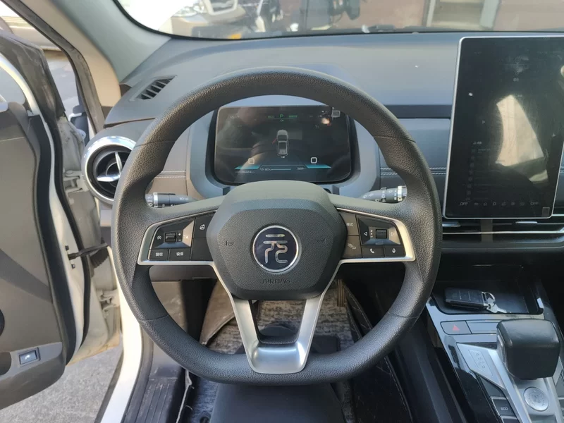 BYD Yuan New Energy 2020 #12 BYD Yuan New Energy 2020 car image #12