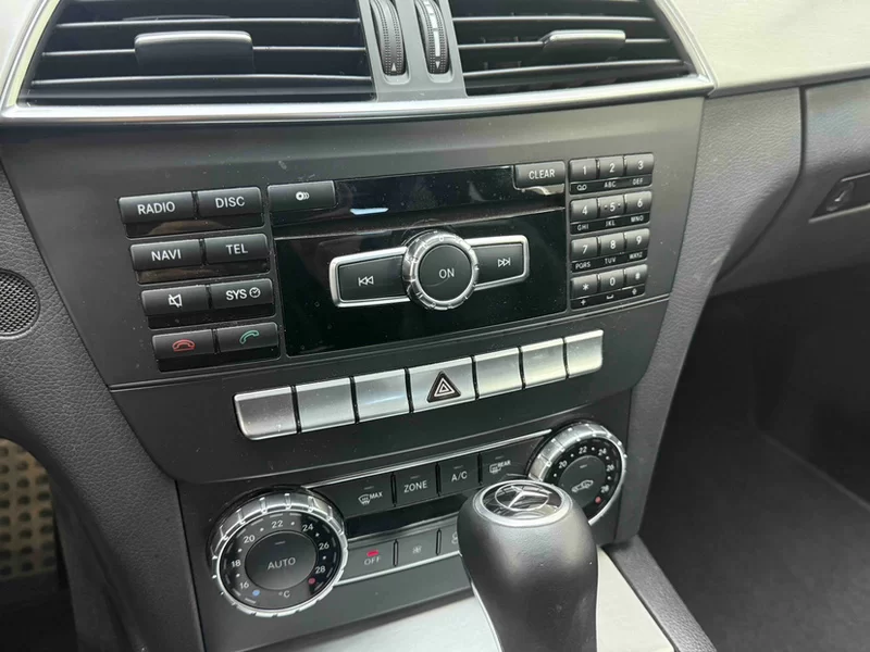 Mercedes-Benz C Class (Imported) 2013 #12 Mercedes-Benz C Class (Imported) 2013 car image #12