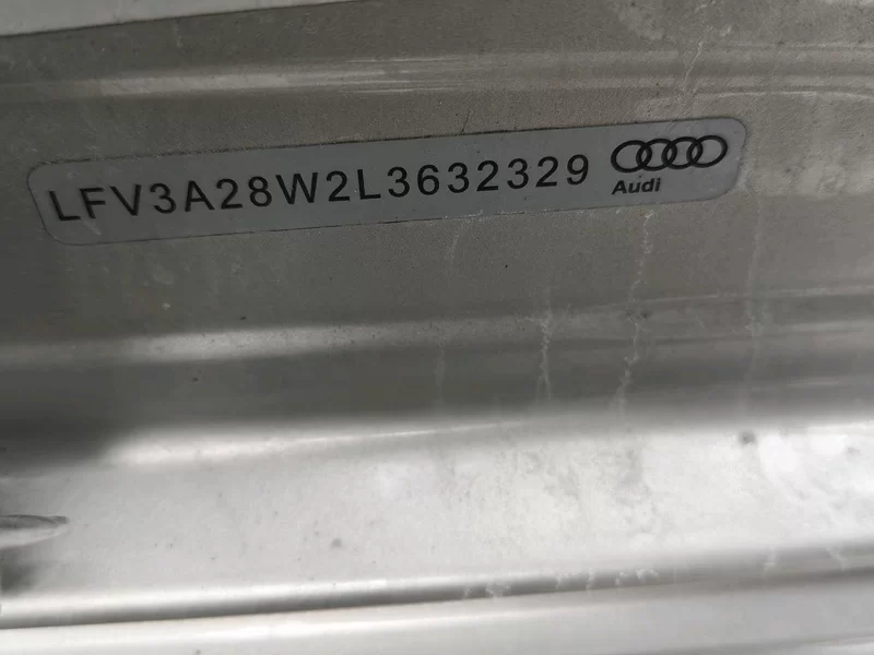 Audi A4L 2020 immagine di auto #12