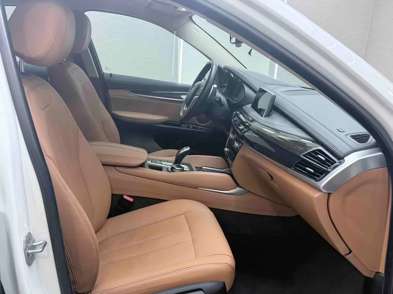 BMW X6 2015 صورة سيارة #12