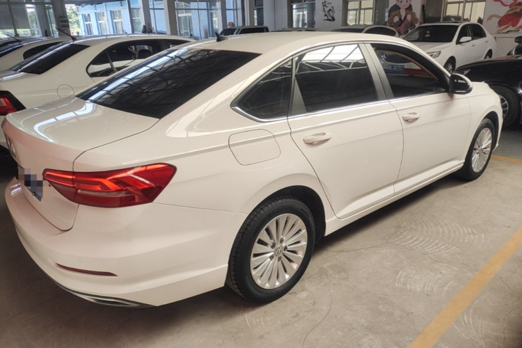 Volkswagen Lavida 2018 car image #7