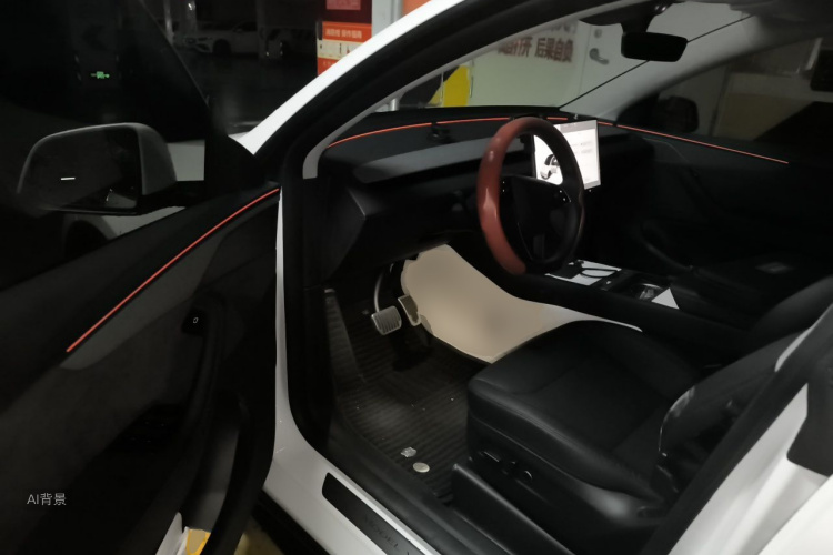 Tesla Model Y 2025 #18 Tesla Model Y 2025 car image #18