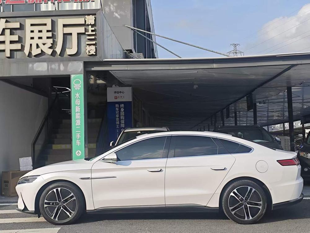 BYD Han 2020 #3 BYD Han 2020 car image #3