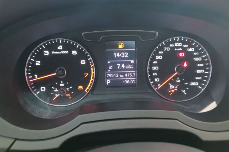 Audi Q3 2017 #8 Audi Q3 2017 car image #8