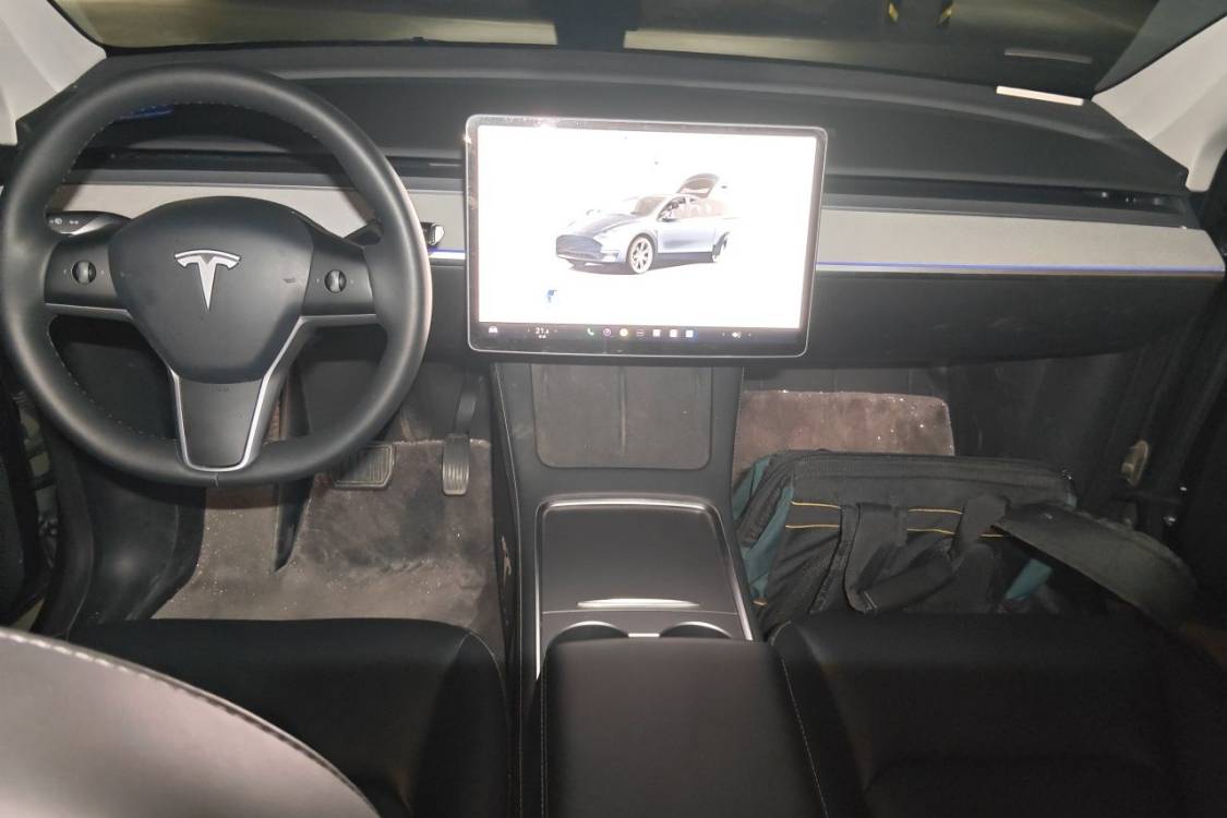 Tesla Model Y 2024 #21 Tesla Model Y 2024 imagen de coche #21