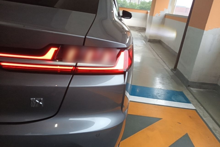 BYD Han 2022 imagen de coche #8